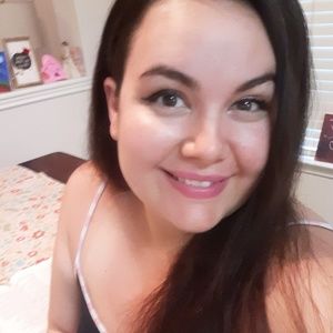 Meet your Posher, Jaclyn